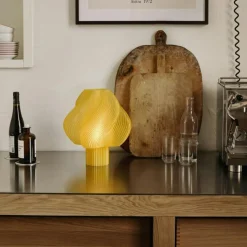 Crème Atelier Bordslampor-Soft Serve Table lamp Grande Peach Sorbet