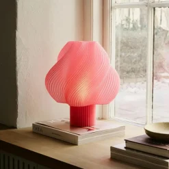 Crème Atelier Bordslampor-Soft Serve Table lamp Grande Peach Sorbet