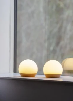 Spring Snowball Portabel Bordslampa Ø11 cm, Vit