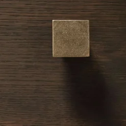 Square Krok Large, Casted Brass