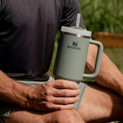 Stanley Termosar-Quencher Termosflaska 1,18 L, Grön