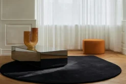 Stilla Sittpuff, Amber