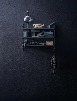 String Pocket Hylla, Nybroblå