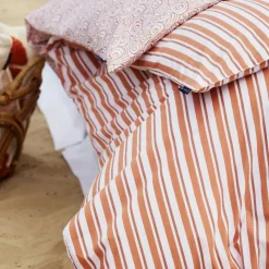 Striped Cotton Poplin Bäddset 150x210 + 50x60 cm, Terra