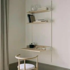 Study Hylla, Svart / Valnöt