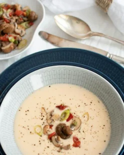 Rörstrand Djupa Tallrikar-Swedish Grace Djup Tallrik 25 cm, Snö (Vit)