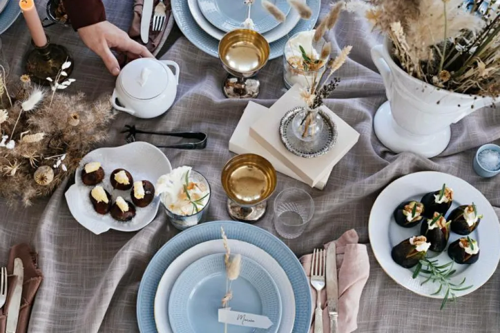 Swedish Grace Djup Tallrik 19 cm, Snö (Vit)