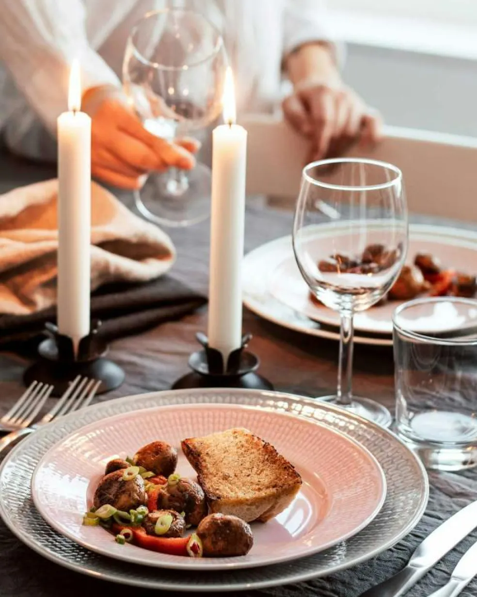 Swedish Grace Djup Tallrik 19 cm, Snö (Vit)