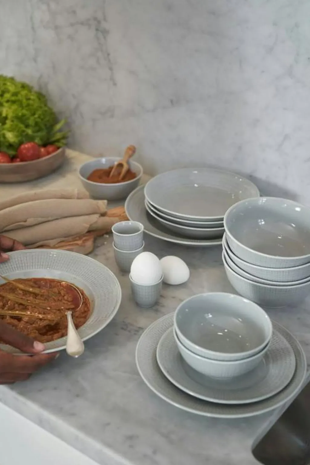 Rörstrand Mattallrikar-Swedish Grace Tallrik 24 cm, Snö (Vit)