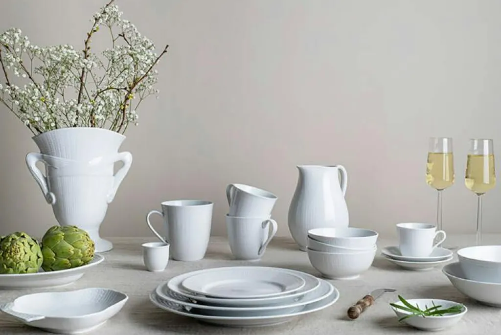 Rörstrand Mattallrikar-Swedish Grace Tallrik 24 cm, Snö (Vit)