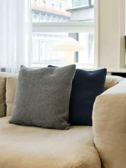 HAY Prydnadskuddar & Fodral-Texture Kudde 50x50 cm, Mörkblå