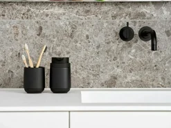 Time Tandborstmugg, Svart