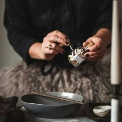 Eldstickan Tillbehör Ljusstakar & Ljuslyktor-Tändsticksburk Liten, Gran