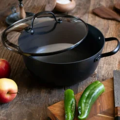 Satake Kastruller-Traktörpanna Lättviktig Gjutjärn Med Non-stick Beläggning Ø26 cm,