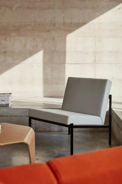 Trienna Soffbord, Svartbetsad Ek