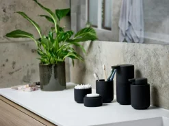 Ume Tandborstmugg, Eucalytus