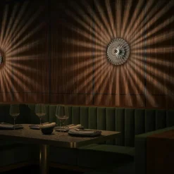 Urc 26 Vägglampa, Amber