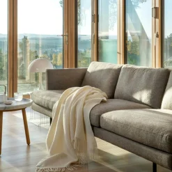 Røros Tweed Plädar & Filtar-Vega Pläd 150x210 cm, Svart