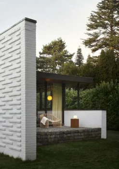 Louis Poulsen Portabla Lampor|Portabla Lampor-VL 45 Radiohus Bordslampa Portabel, Mässing / Glossy White