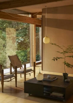 Louis Poulsen Portabla Lampor|Portabla Lampor-VL 45 Radiohus Bordslampa Portabel, Mässing / Glossy White