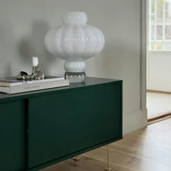 Decotique Tv-Bänkar & Mediabänkar-Vogue Mediabänk Med Ben 136 cm, Valnöt / Svart