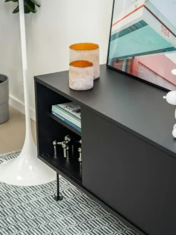 Decotique Tv-Bänkar & Mediabänkar-Vogue Mediabänk Med Ben 136 cm, Valnöt / Svart