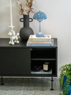 Decotique Tv-Bänkar & Mediabänkar-Vogue Mediabänk Med Ben 136 cm, Valnöt / Svart