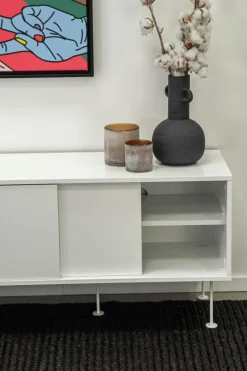 Vogue Mediabänk Med Ben 180 cm, Vitpigmenterad Ek / Mässing