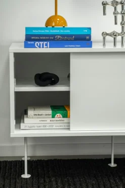 Vogue Mediabänk Med Ben 180 cm, Vitpigmenterad Ek / Mässing