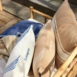 Waves Recycled Heavy Cotton Twill Kudde 30x50 cm, Vit/Blå