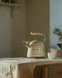 WKF01BL Vattenkittel 2,3 L, Svart