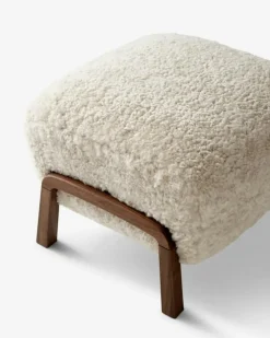 Wulff ATD2 Loungefåtölj + Fotpall, Ek/Sheepskin Moonlight